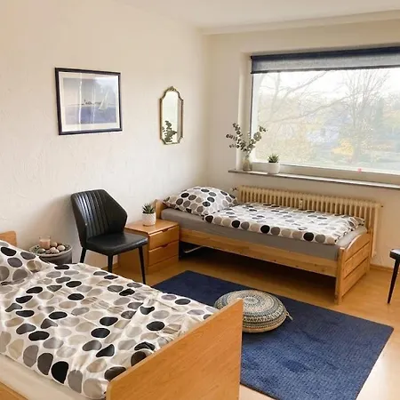 Apartmenthaus In Der Naehe Wolfsburg Und Vw Appartement *
