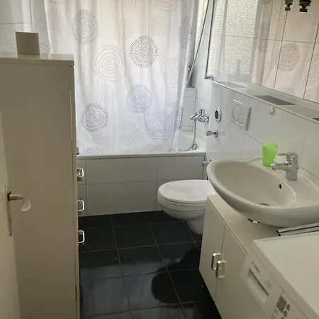 Apartmenthaus In Der Naehe Wolfsburg Und Vw Appartement *